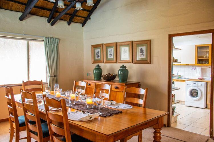 Lolambazo Country House & Cottage - Giants Castle Drakensberg Mahlutshini Habitación foto